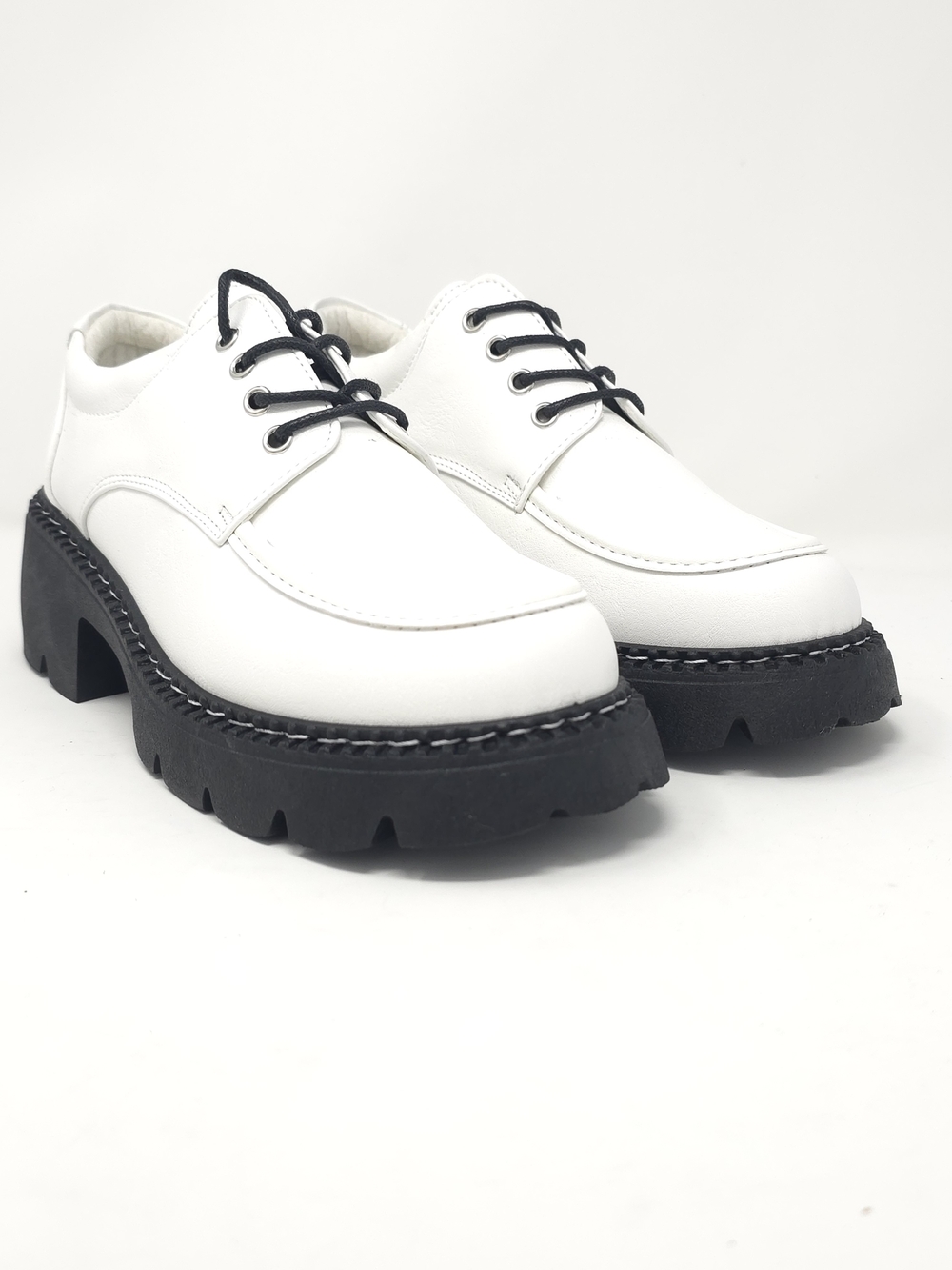 White Patent Brogue Lace up Faux Leather Loafers Chunky Black Lug Sole Oxfords - Picture 2 of 9